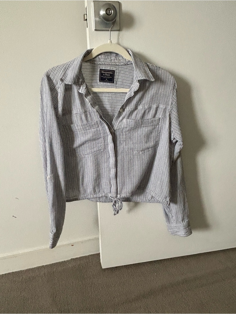 Abercrombie & Fitch Striped Button-Down Shirt - Navy & White